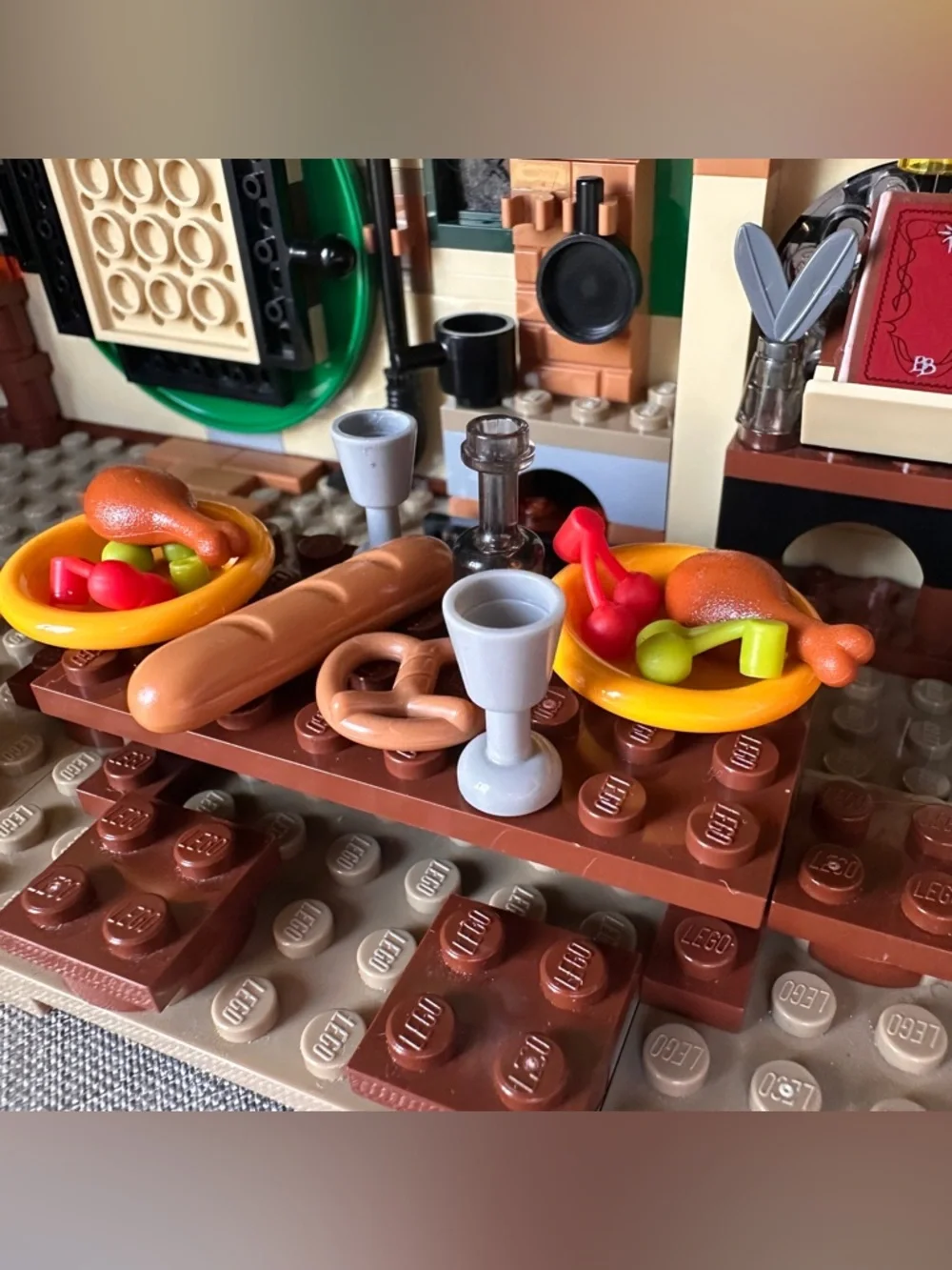 Lego The Hobbit An Unexpected Gathering Bag End Assembled Complete No MiniFigs - Picture 9 of 16